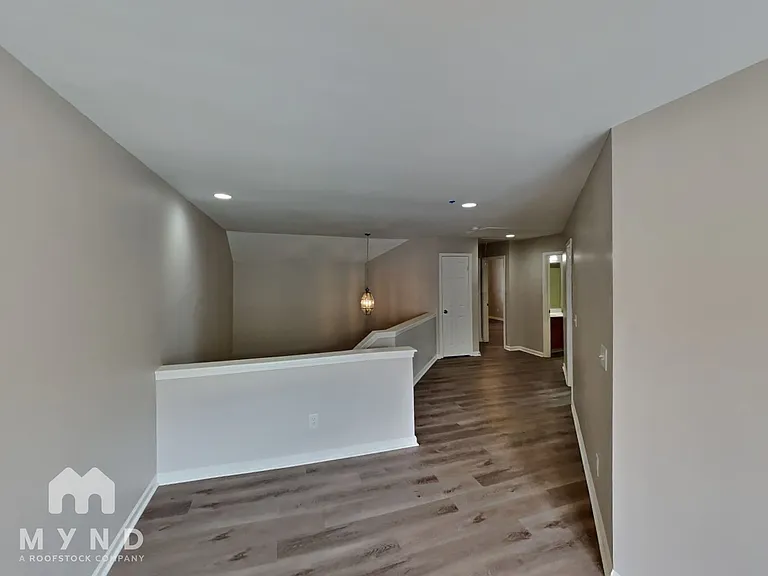 1101 Southridge Dr — Photo 12