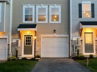 14 Trotting Rd, Inwood, WV 25428