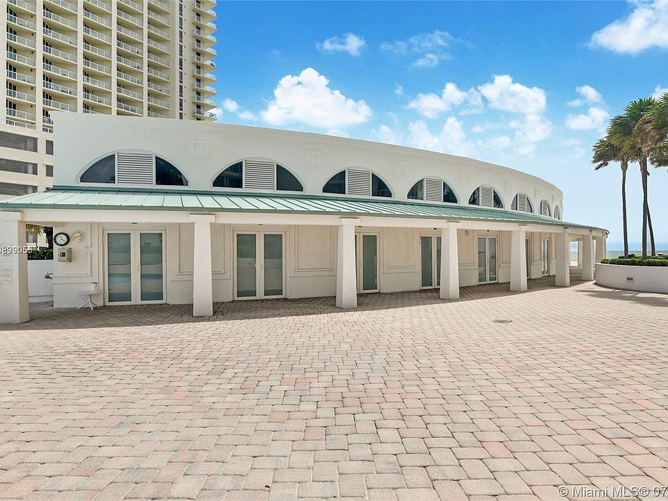 1st image of 16485 Collins Avenue 4 #Pc