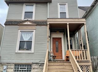 1519 N Farwell Ave, Milwaukee, WI 53202