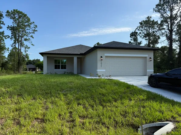 1021 Alcalde St E, Lehigh Acres, FL 33974