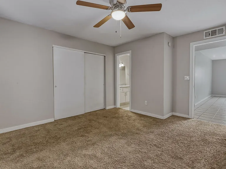 3308 W Loma Ln — Photo 11