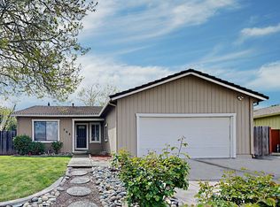743 Scottsdale Dr, Vacaville, CA