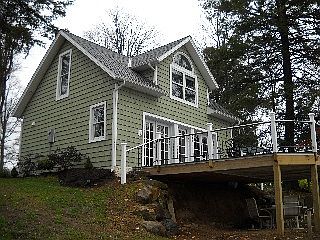 2nd image of 2264 Woodland Shr