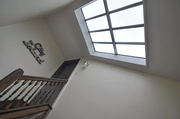 Rented by Bohemia Realty Group | media 47