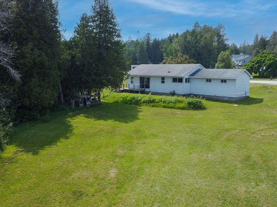 409 S Superior St, De Tour Village, MI 49725 MLS 23522 Zillow