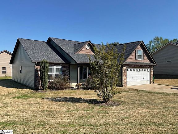 3rd image of 313 Gleaner Dr