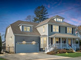 3 Rockaway Ave, Marblehead, MA 01945