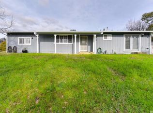 9715 Magellan Dr, Loomis, CA 95650