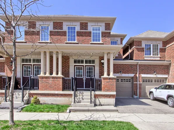 101 Huguenot Rd, Oakville, ON L6H 0M3