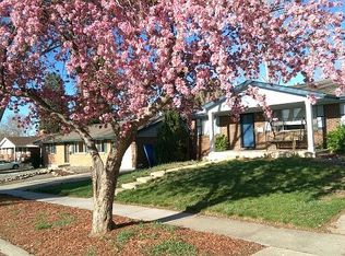 2102 Warwick Ln, Colorado Springs, CO 80909
