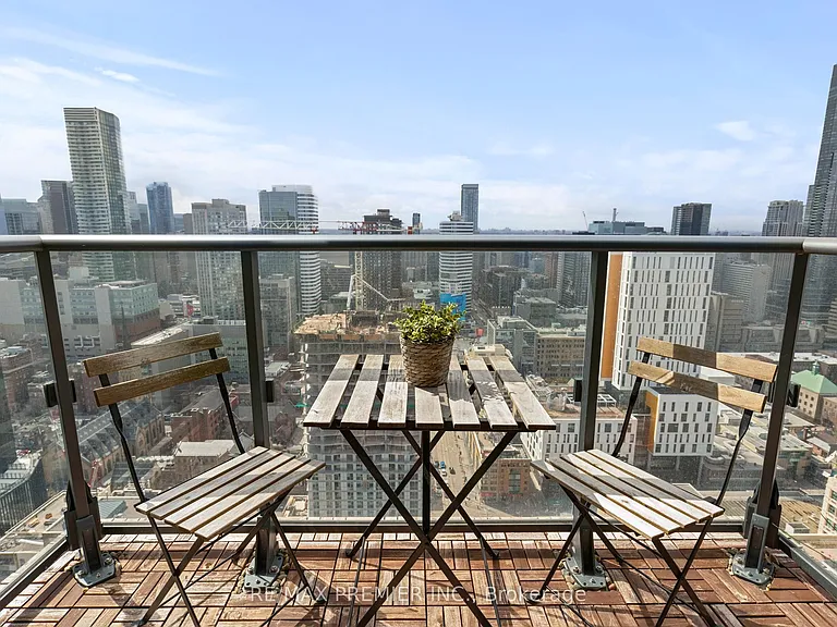 159 Dundas St E #3609 — Photo 14