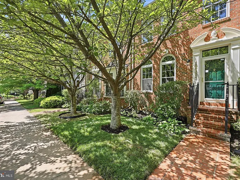 12105 Pond Pine Dr — Photo 1