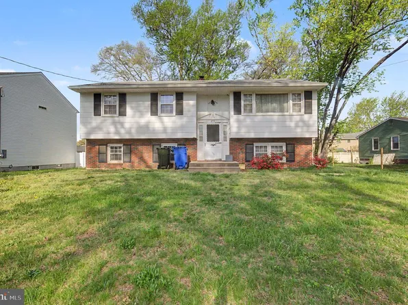 275 Essex Ave, Thorofare, NJ 08086