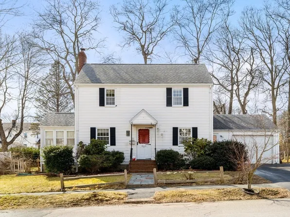 37 Annapolis Rd, Milton, MA 02186