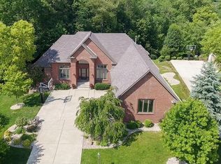 10576 Madison Brooks Dr, Fishers, IN 46040