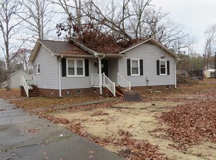 113 Linda Ln, Honea Path, SC 29654