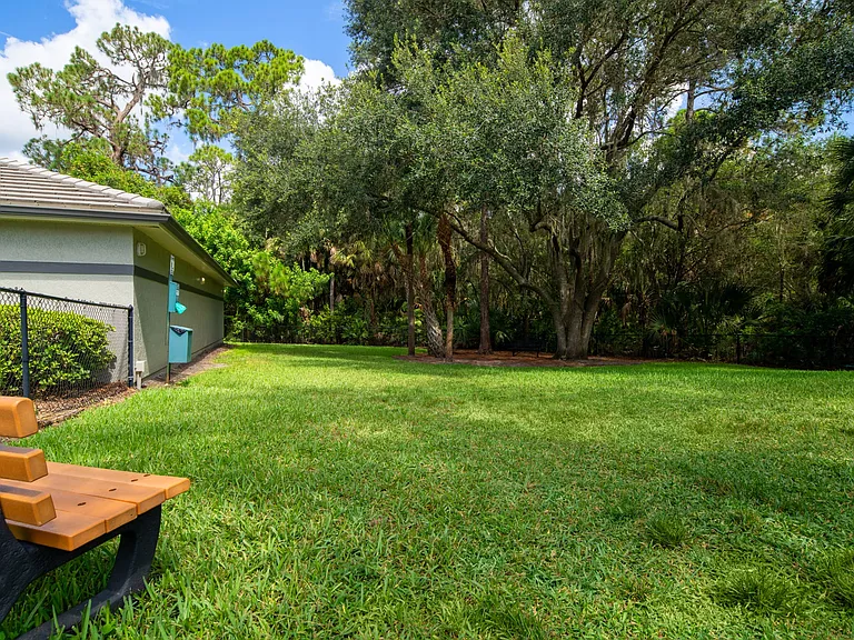 MAA Lakewood Ranch — Photo 9