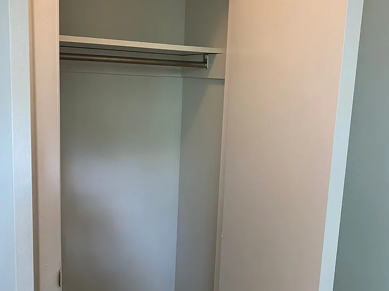 2110 N Culpeper St #9 — Photo 3