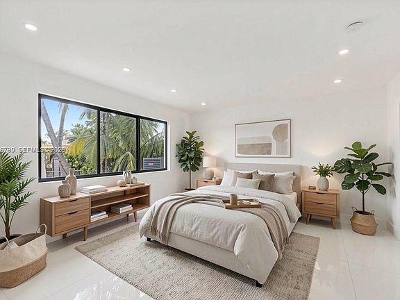 2nd image of 1200 Cleveland Rd