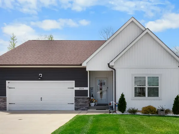 1024 Berry Bnd, Clarksville, TN 37043