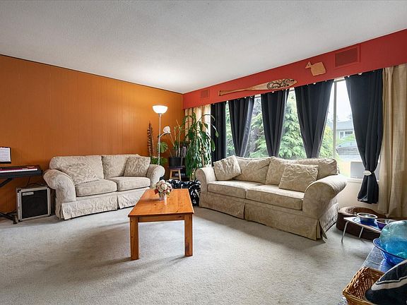 5th image of 91 Garner Cres