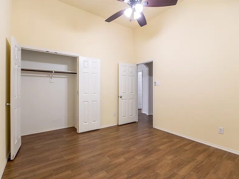 1912 Christopher Creek Dr — Photo 14