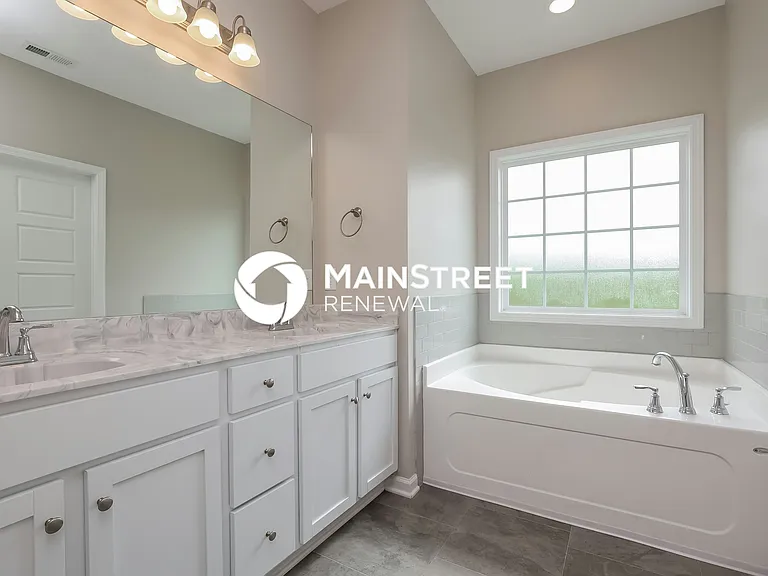 Main Bathroom