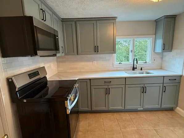 (undisclosed Address), Abington, MA 02351