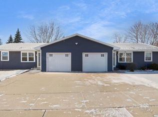 1001 Rosehill Rd, Kaukauna, WI 54130