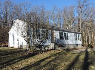 211 Paw Paw Dr, Kunkletown, PA 18058
