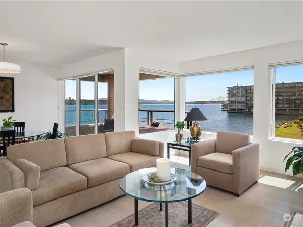 2320 43rd Avenue E #202A, Seattle, WA 98112