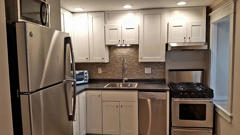 1 bed, 650 sqft, $1,925 — Photo 3