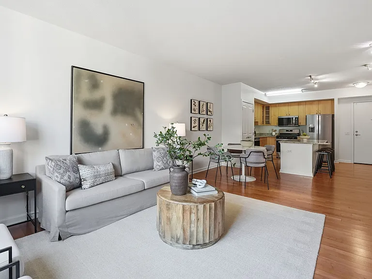 440 L St NW #809 — Photo 5
