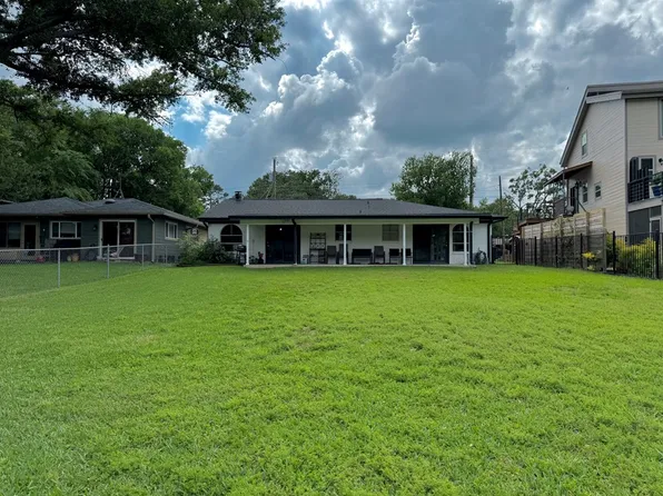 132 Tanda Trl, Trinidad, TX 75163
