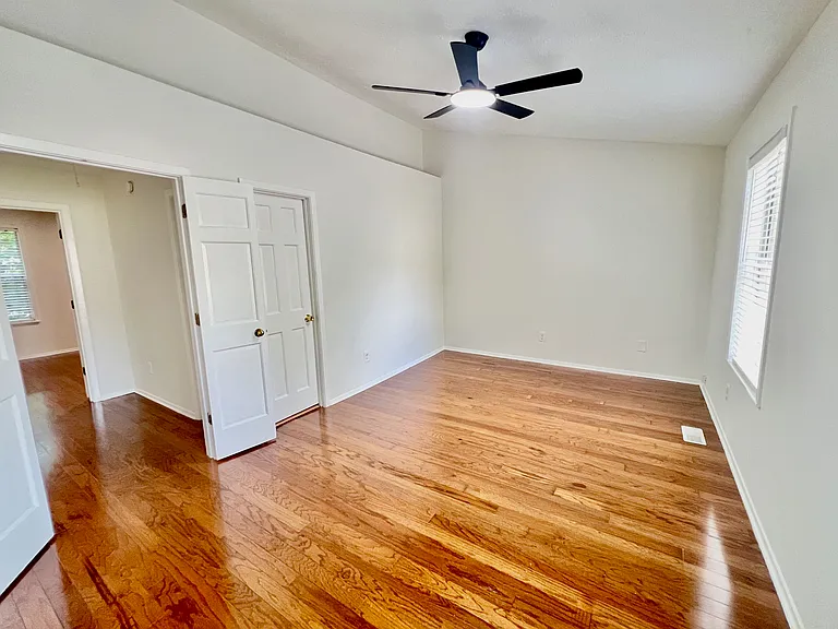 507 Wedgewood Way — Photo 17