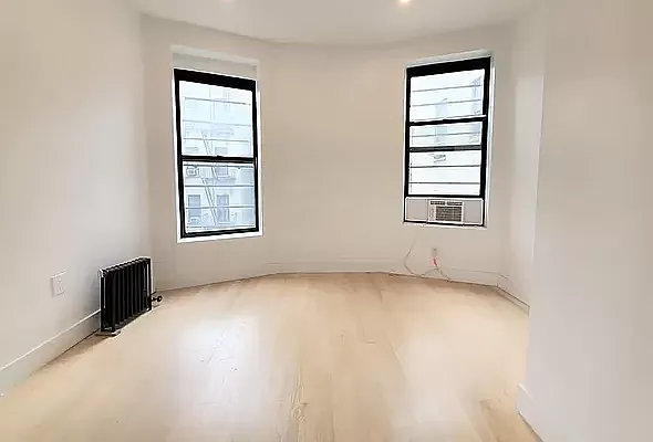 Rented by REAL New York | media 2