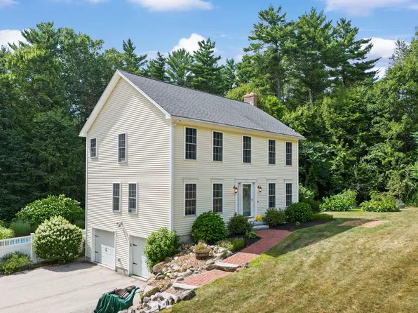 36 Durango Drive, Goffstown, NH 03045