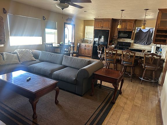 4th image of 6760 Aviation Dr #3