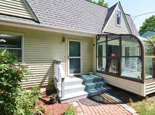 204 Boston Post Rd, Wayland, MA 01778