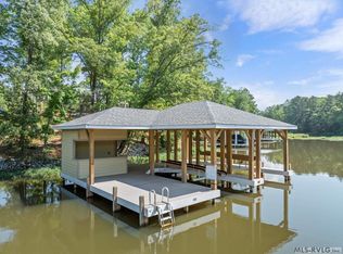 27 Waterlyn Dr, Ebony, VA 23845