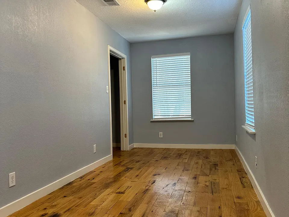 Room or office