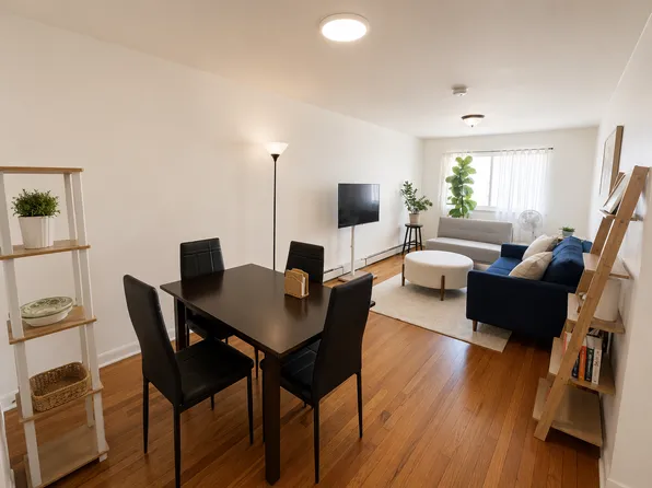 7517 Caldwell Ave, Middle Village, NY 11379