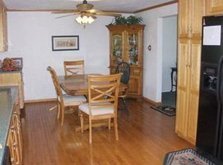 109 Fulton Dr, Venetia, PA
