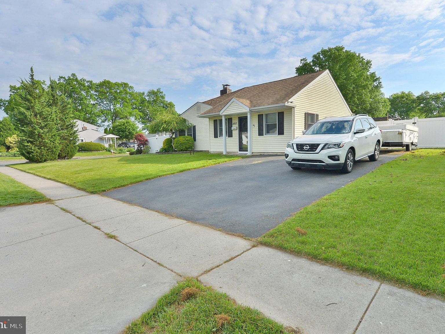 297 Thornridge Dr, Levittown, PA 19054 MLS PABU2070250 Zillow