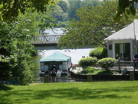 SUMMER CANAL VIEW 1