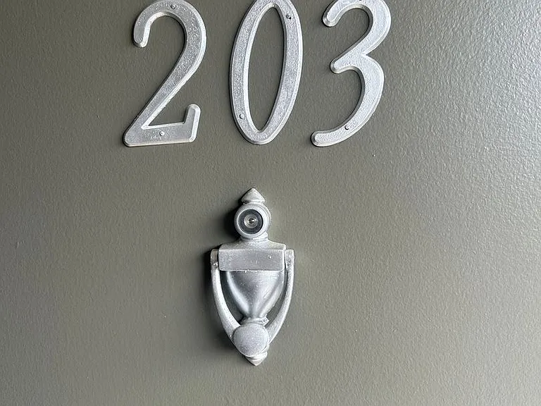 Lake Street Apartments — Photo 7