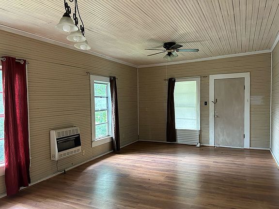 3rd image of 69 Granger St