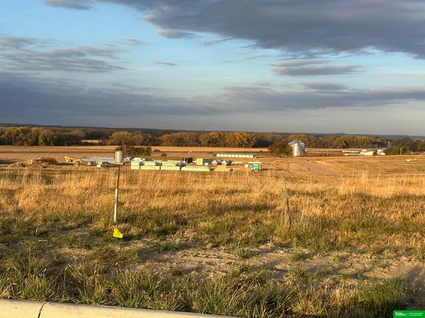 1917 M Rd, Wisner, NE 68791
