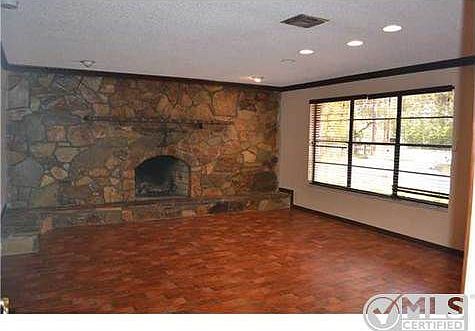 2nd image of 16281 Okeechobee Blvd